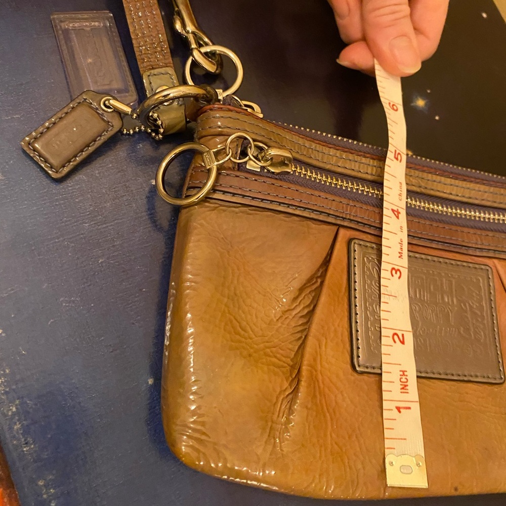 💜 Coach poppy wrislet with 2 hang tags 🏷️ 🏷️  💜 - Picture 15 of 15